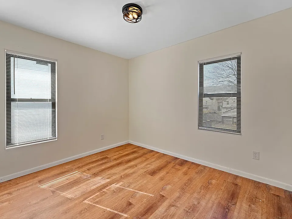 45 Cleveland Ave