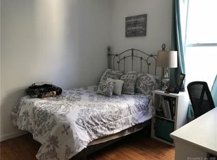 74 Mechanic St #2R, New Haven, CT 06511