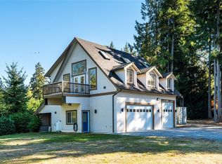2483 Arken Ter, Cowichan Valley, BC V8H 1A4