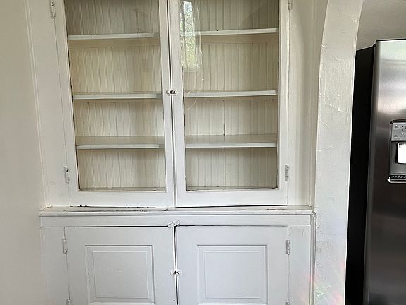 Butler pantry in kitchen