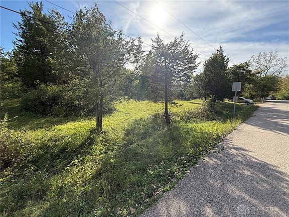 5th image of 6940 Ellen Dr