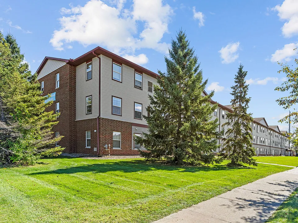 Sibley Cove Apartments
