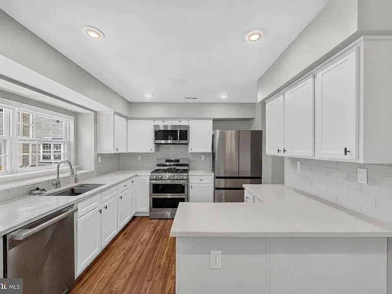 132 S Barrow Pl — Photo 19