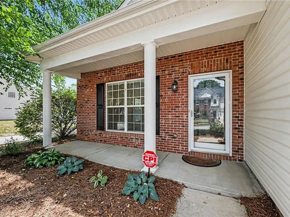 5627 David Christian Pl, Greensboro, NC 27410