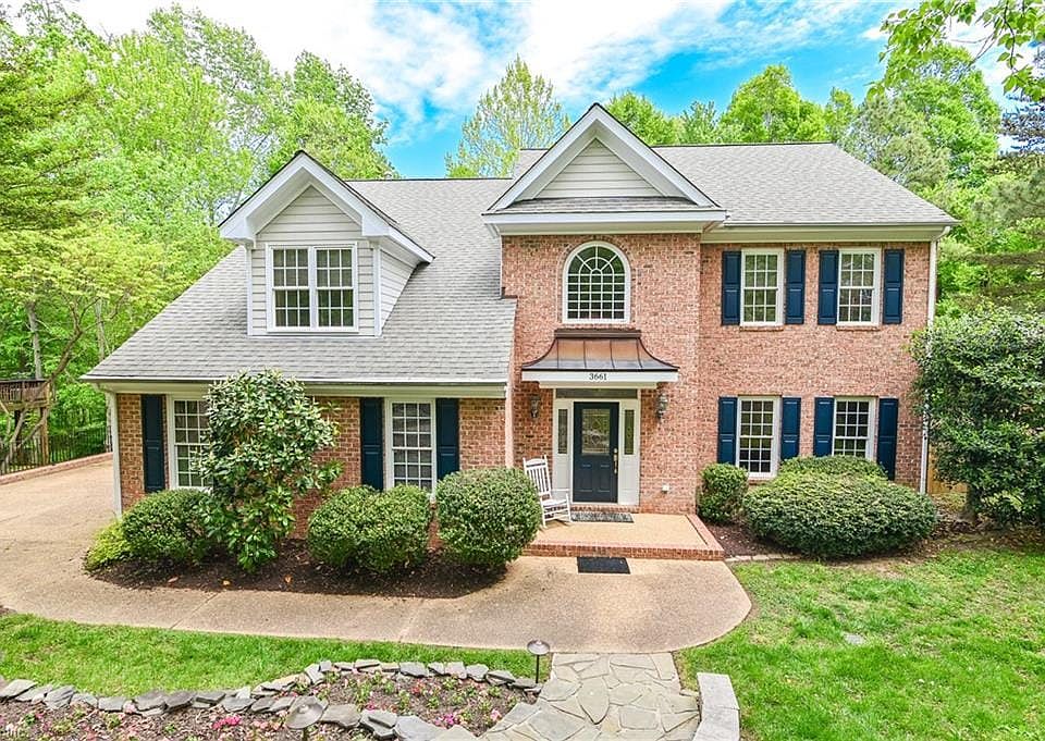 1st image of 3661 Bridgewater Dr