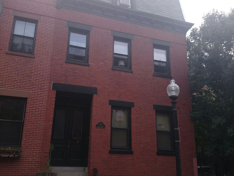 2nd image of 17 Bond St