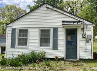 146 Oak Rd, Norris, TN 37828