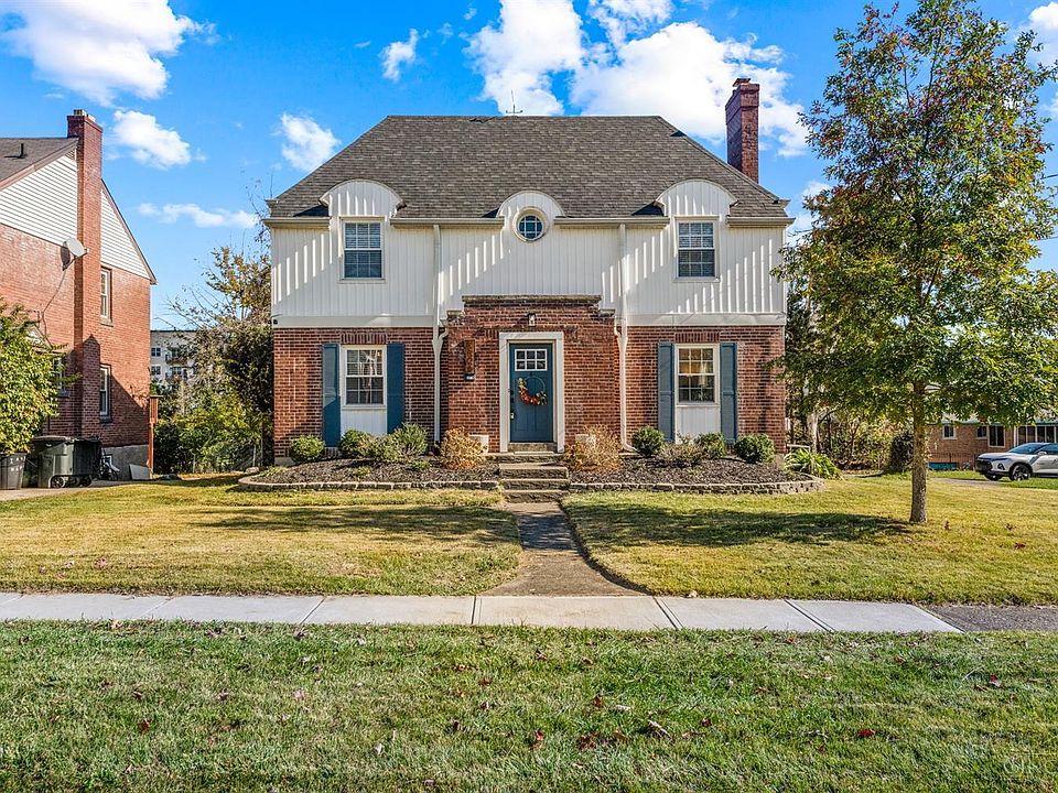 1st image of 6826 Elwynne Dr