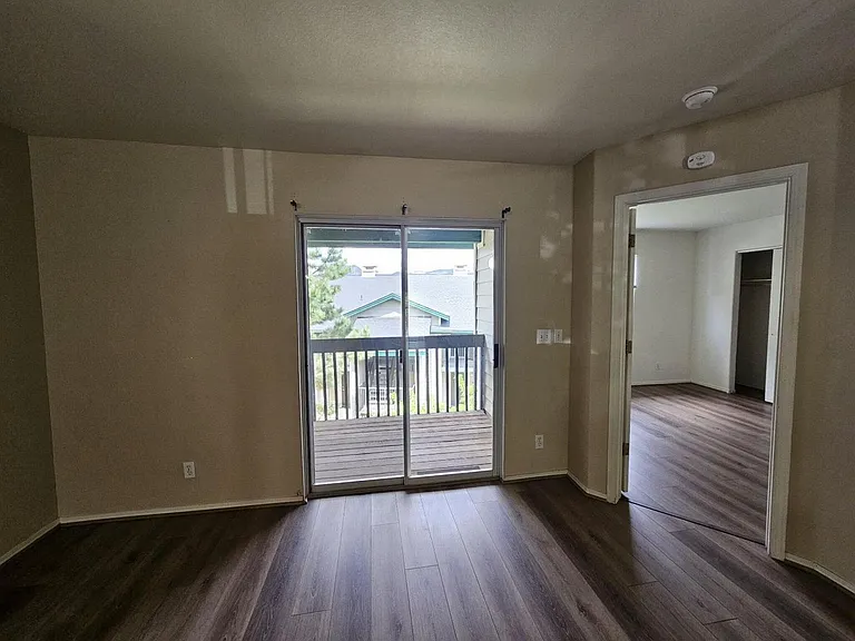 1100 Goeglein Gulch #206 — Photo 4