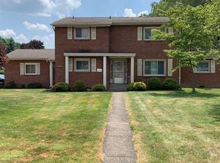 1362 Highland Rd, Sharon, PA 16146