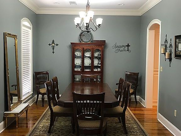 Formal Dining