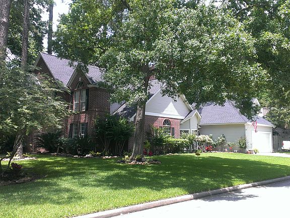 3rd image of 101 Park Cir