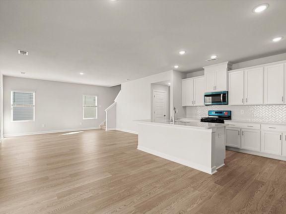 Welcome to the Brentwood floorplan at The Farm at Wells Creek - Signature Collection.