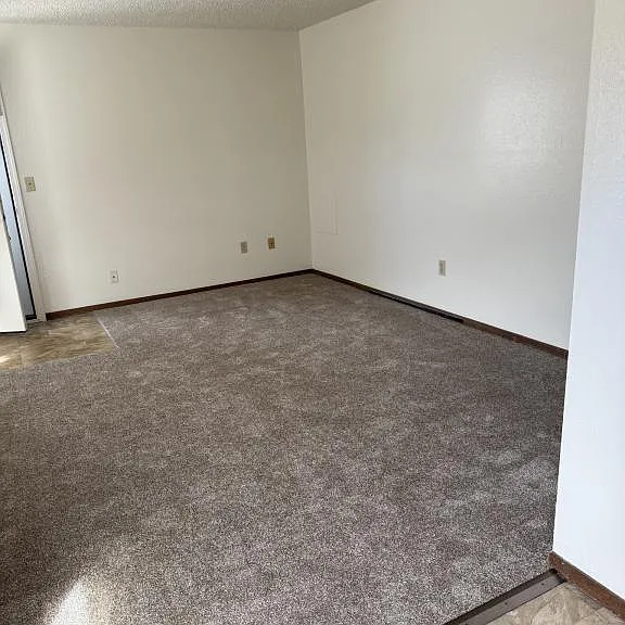1804 Lily Pl — Photo 8