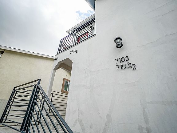 2nd image of 7101 S La Cienega Blvd #7101