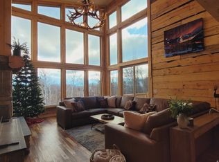 749 W Artist Point Dr, Coalville, UT 84017