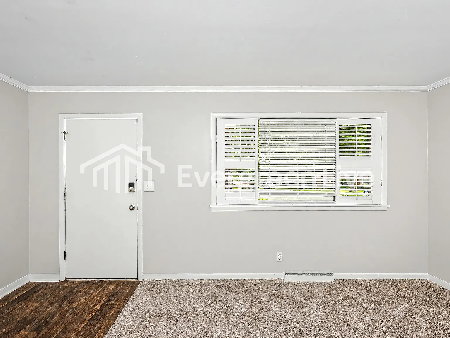 3 bed, 1.5 bath, 1944 sqft, $1,145 — Photo 3
