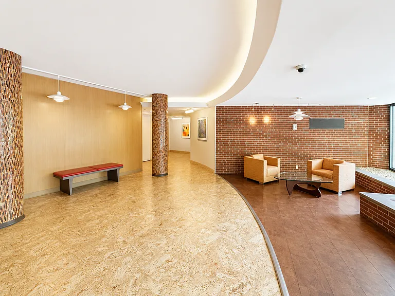 70 Park St #43 — Photo 20