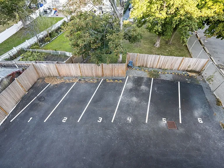 35 Somerset Ave #5 — Photo 19