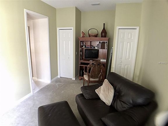 3rd image of 4281 Berwick Dr