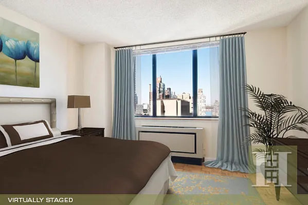 Sold by Halstead Real Estate | media 20