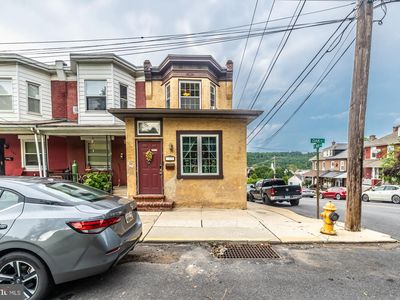 765 Oak St, Coatesville, PA, 19320