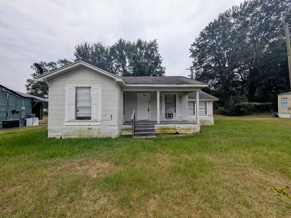 1805 W 24th St, Texarkana, TX 75501