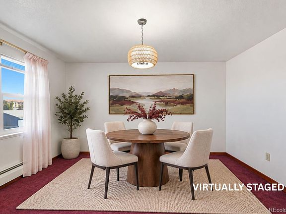 3rd image of 11 Sunset Court
