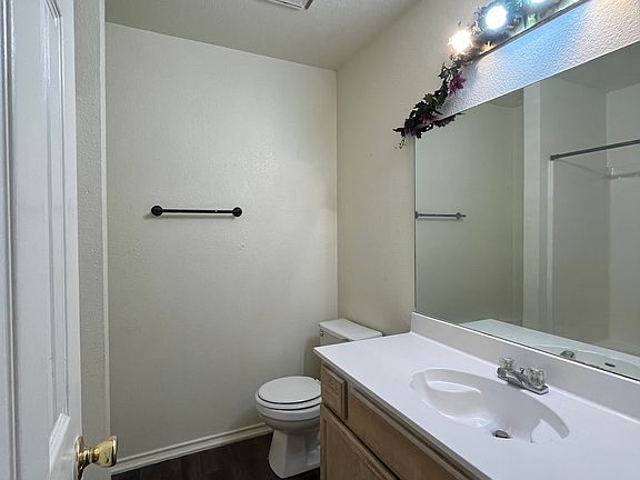 5th image of 3310 Cantabrian Dr