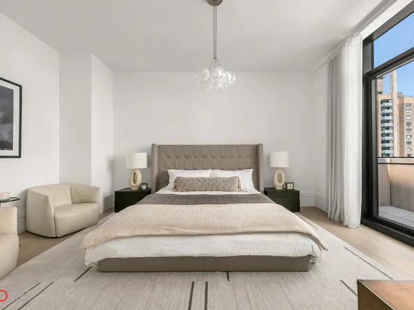 310 East 86th Street image 8 of 21