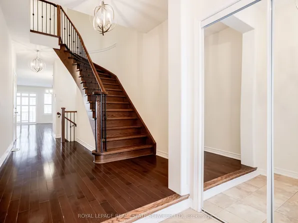 1259 Craigleith Rd, Oakville, ON L6H 0B6
