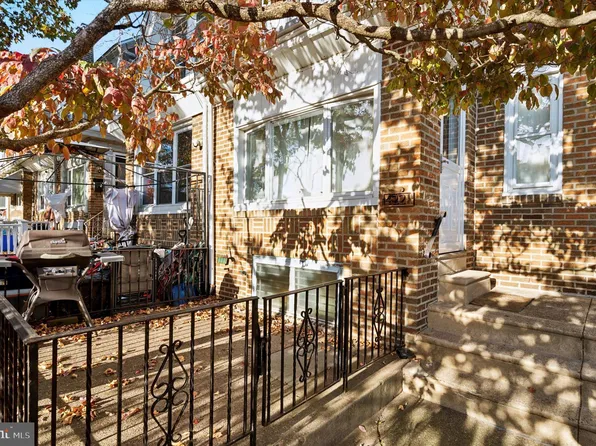 4221 Stirling St, Philadelphia, PA 19135