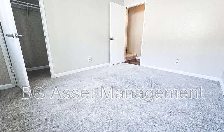 112 Avian Dr — Photo 16