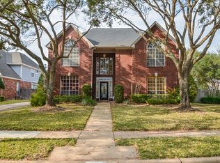 4202 Caroline Ct, Sugar Land, TX 77479