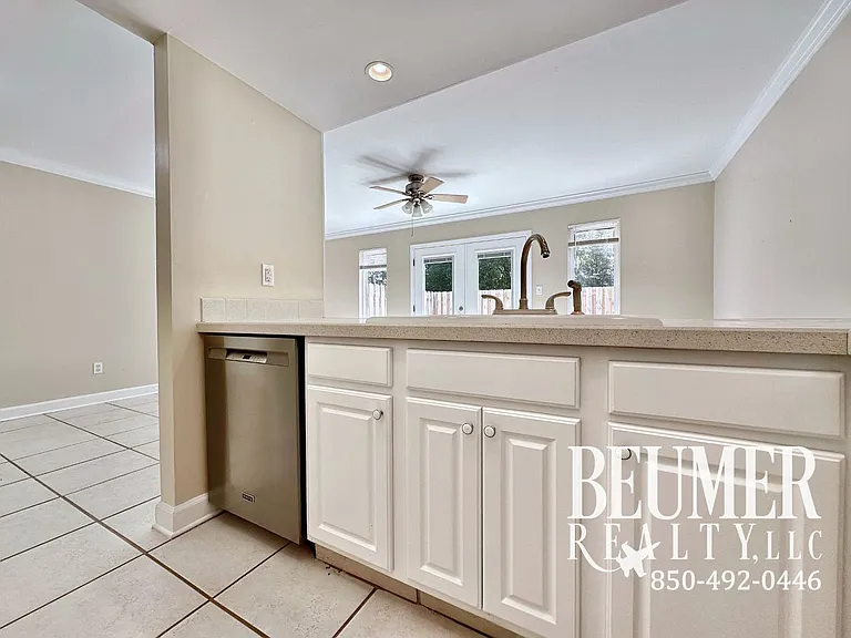 5292 Balfour Pl — Photo 4