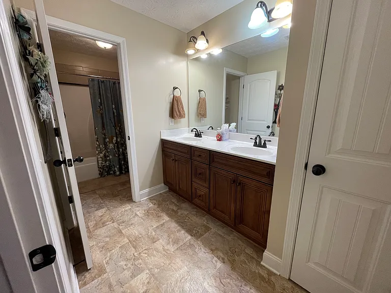 7192 Tall Pine Ct — Photo 28