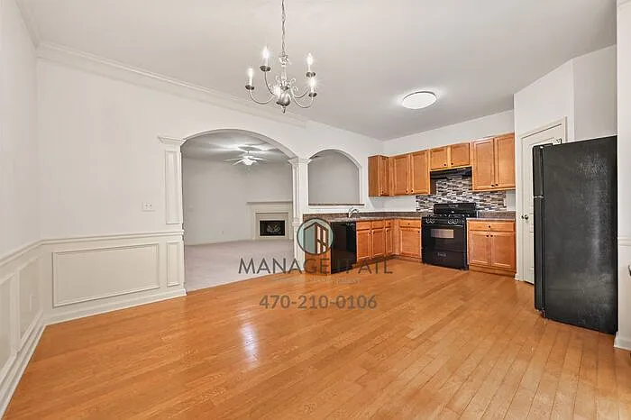 6185 Elmshorn Way — Photo 13