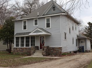 913 W 4th St, Spencer, IA 51301