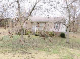 3017 Maitland Dr, Greenbrier, TN 37073