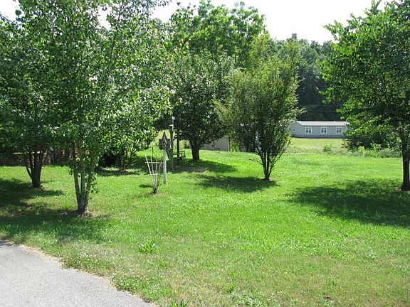 5th image of 1626 Collinwood Hwy