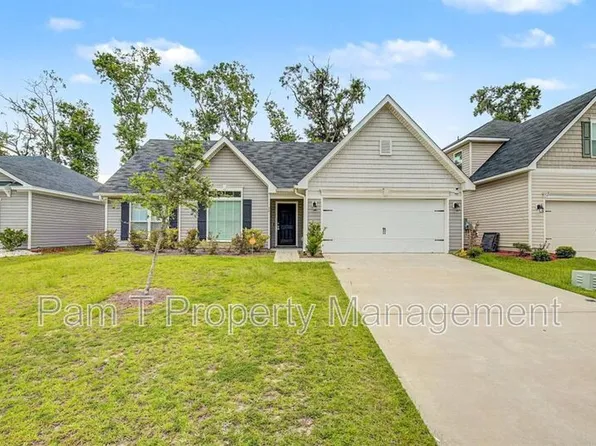 20 Swallow Tail Cir, Savannah, GA 31405