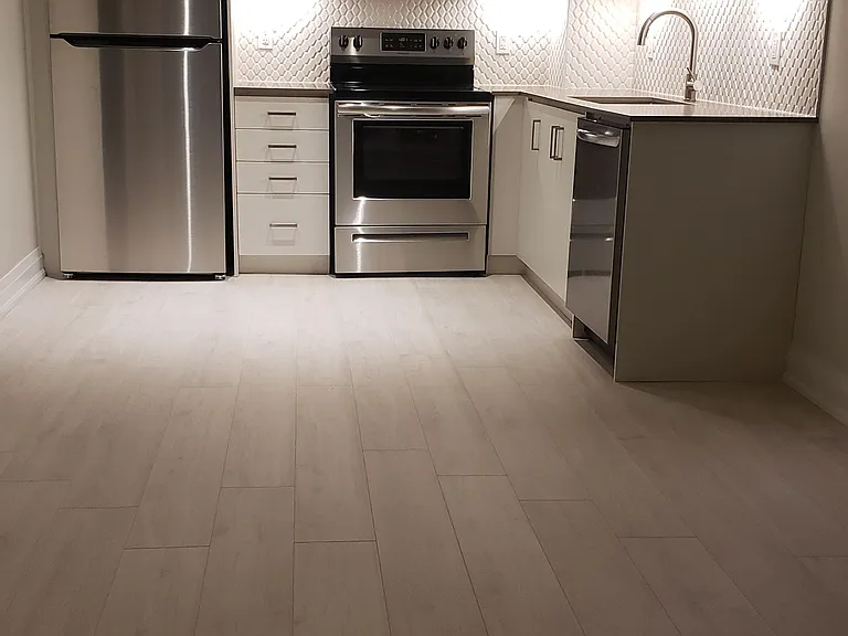 15 Lynch St #2302 — Photo 24
