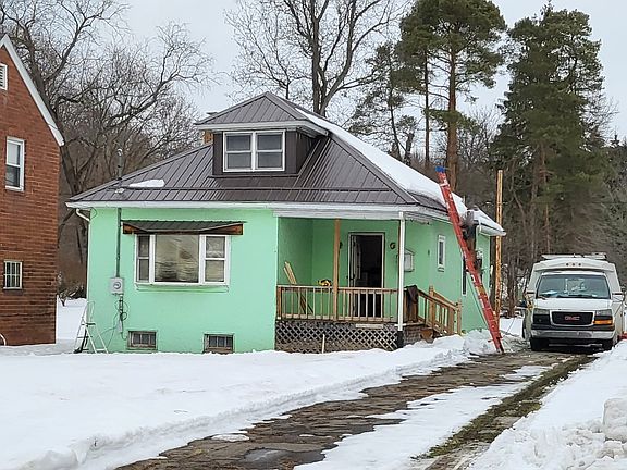 2nd image of 436 W North Ave