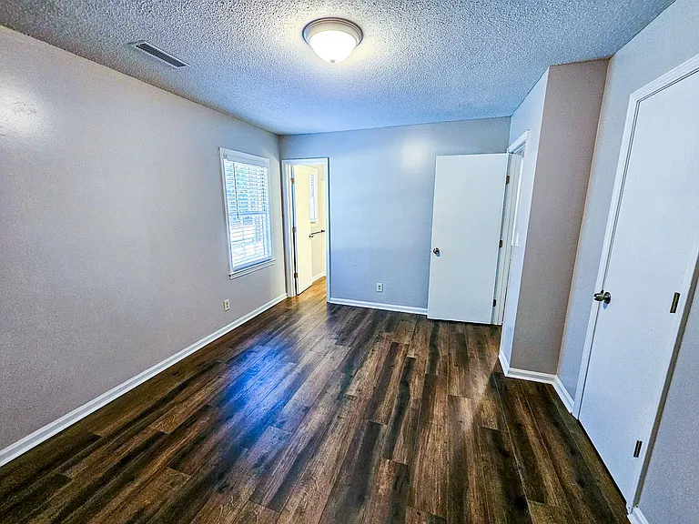 260 Briarleaf Cir — Photo 12