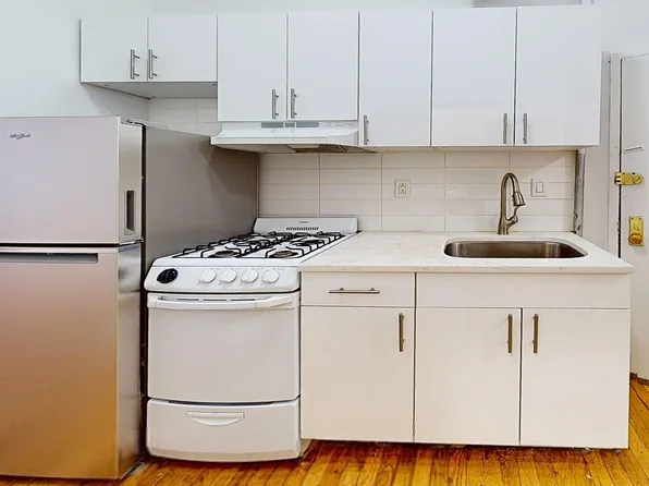 442 West 54th Street image 1 of 4