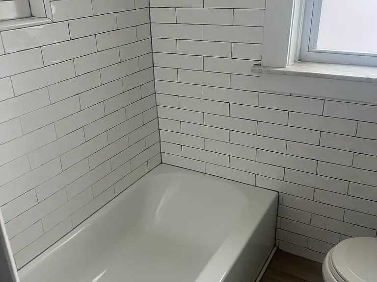 5004 Murdoch Ave #2 — Photo 11