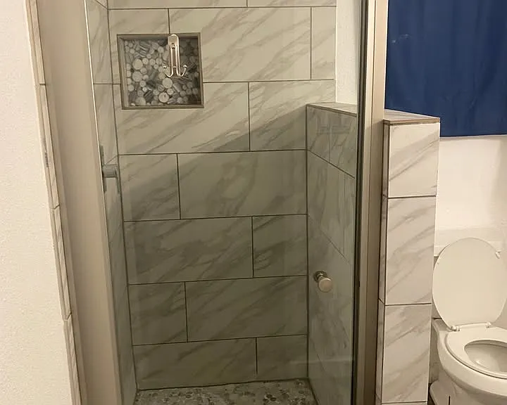 1118 E Chavaneaux Rd #2 — Photo 10