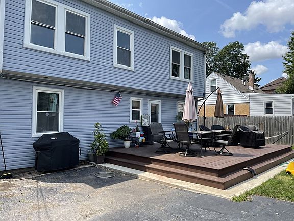 2nd image of 50 West Dr
