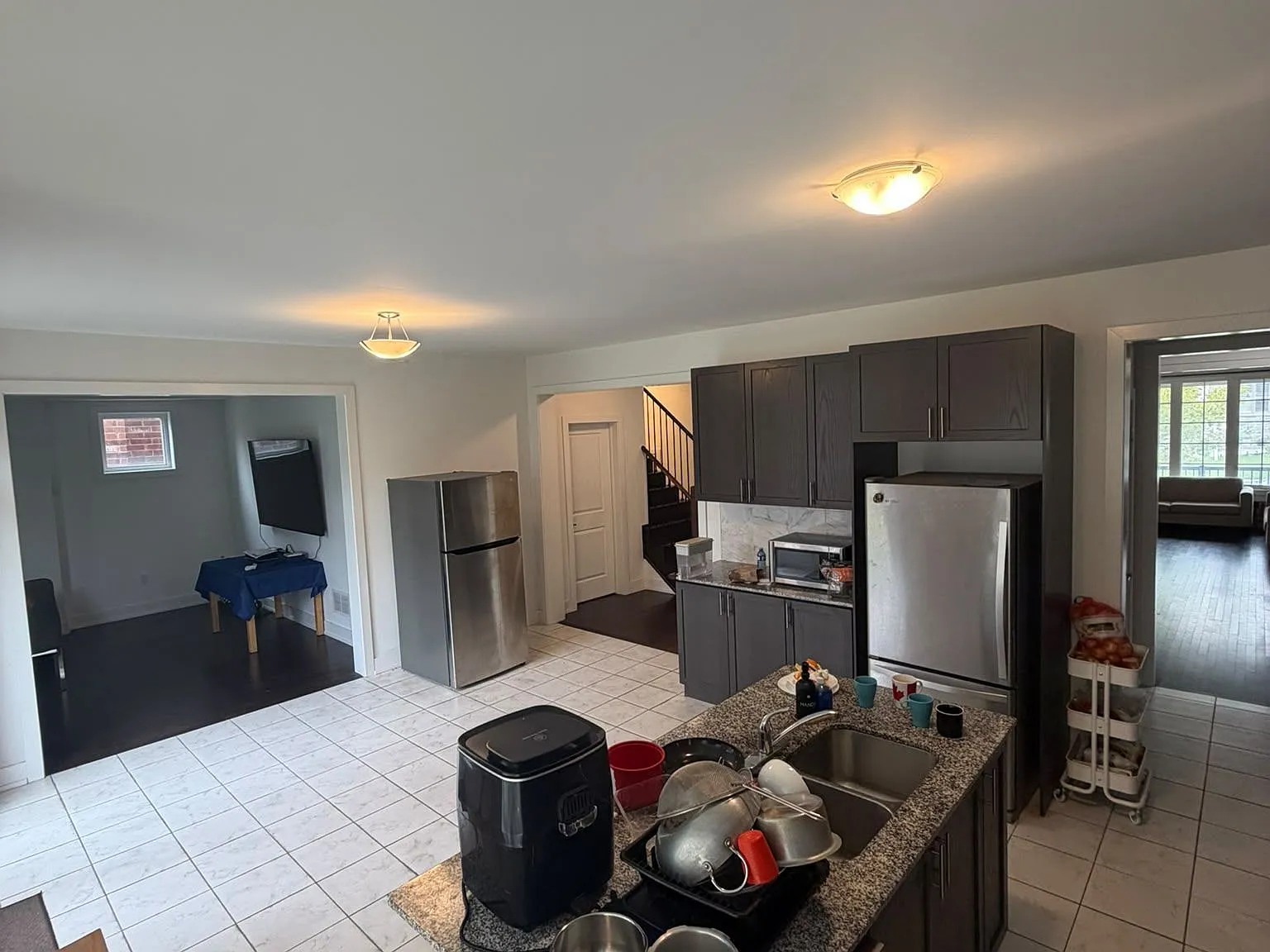 4 bed, $4,000 — Photo 4