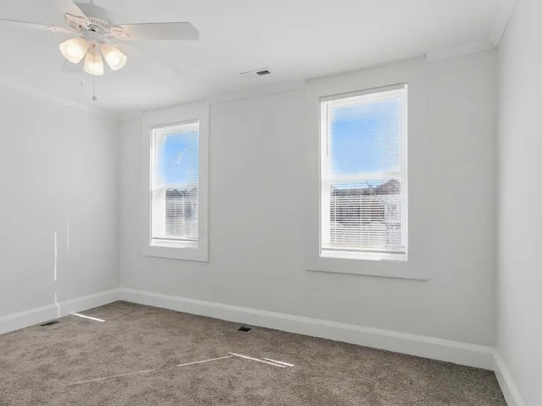 2582 Edmondson Ave — Photo 24